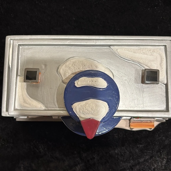 Department 56 "Reindeer Bus Depot" - Picture 3 of 9